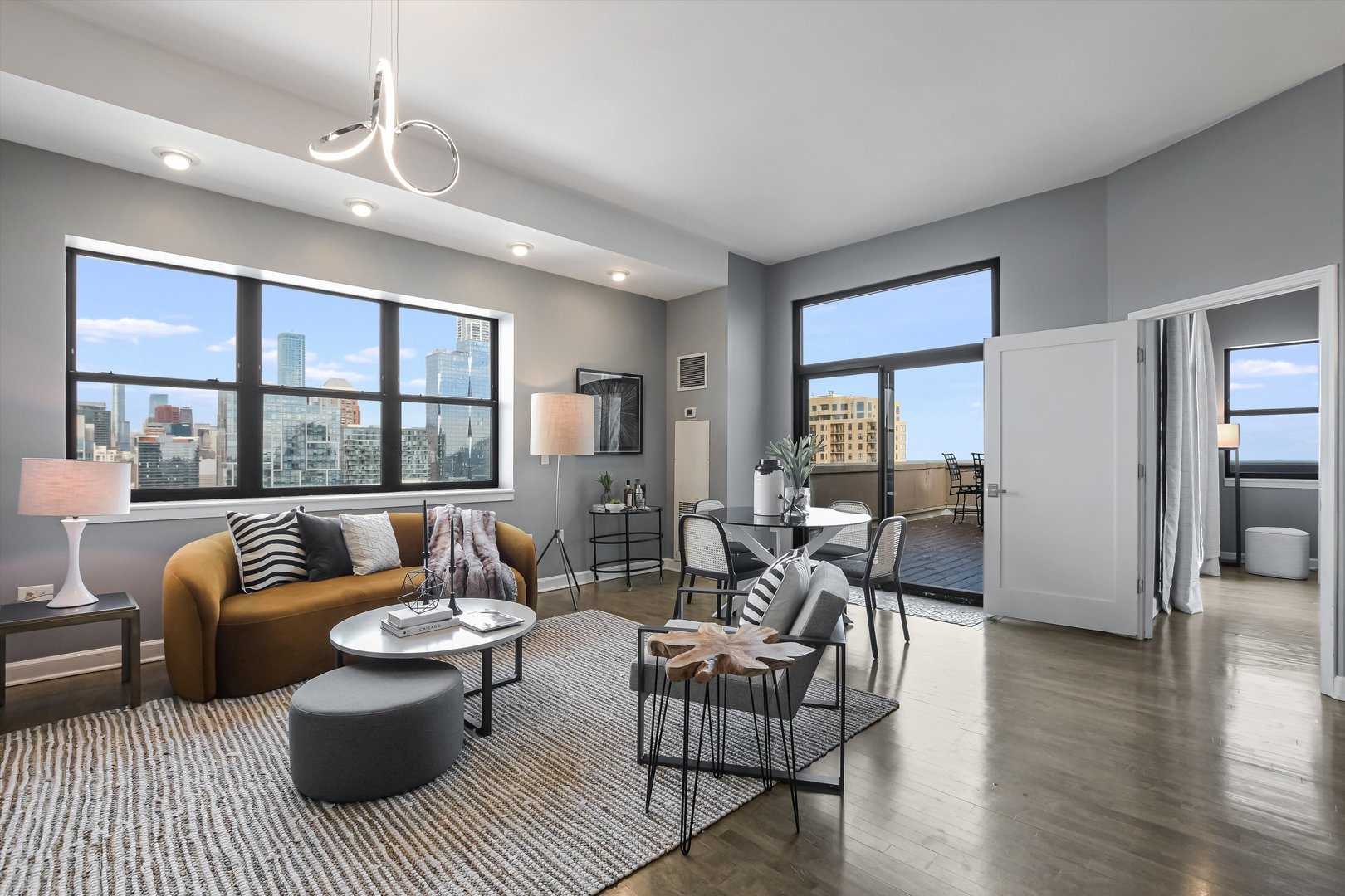 1529 S State Street Unit: PH1