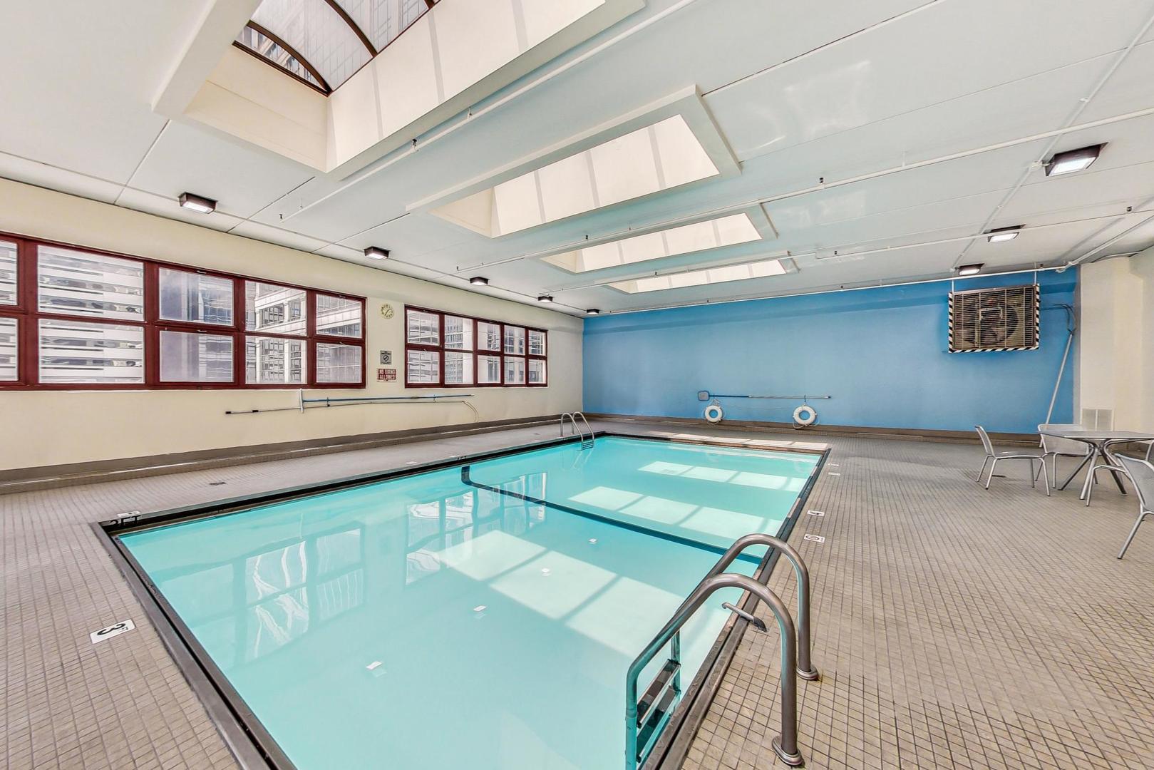 200 N Dearborn Street Unit: 3905