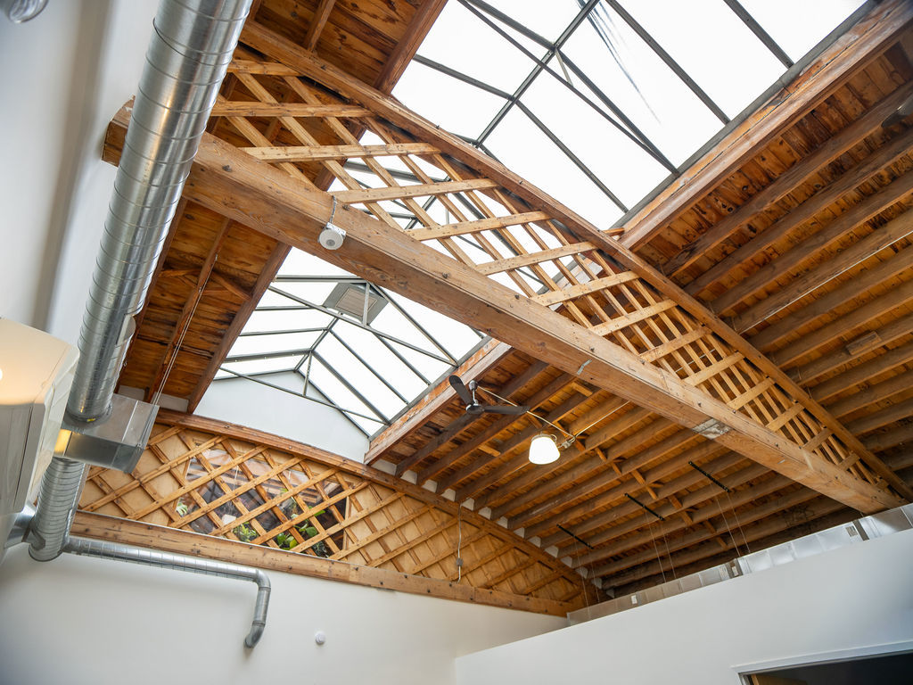 2014 W Belle Plaine Avenue