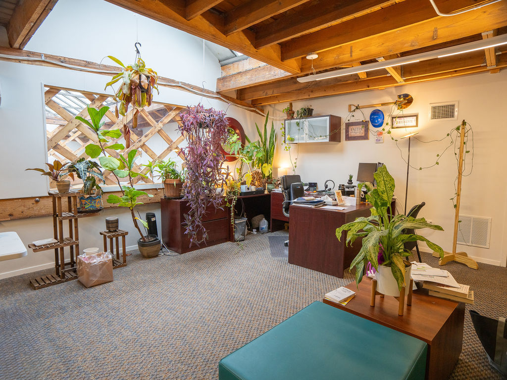 2014 W Belle Plaine Avenue