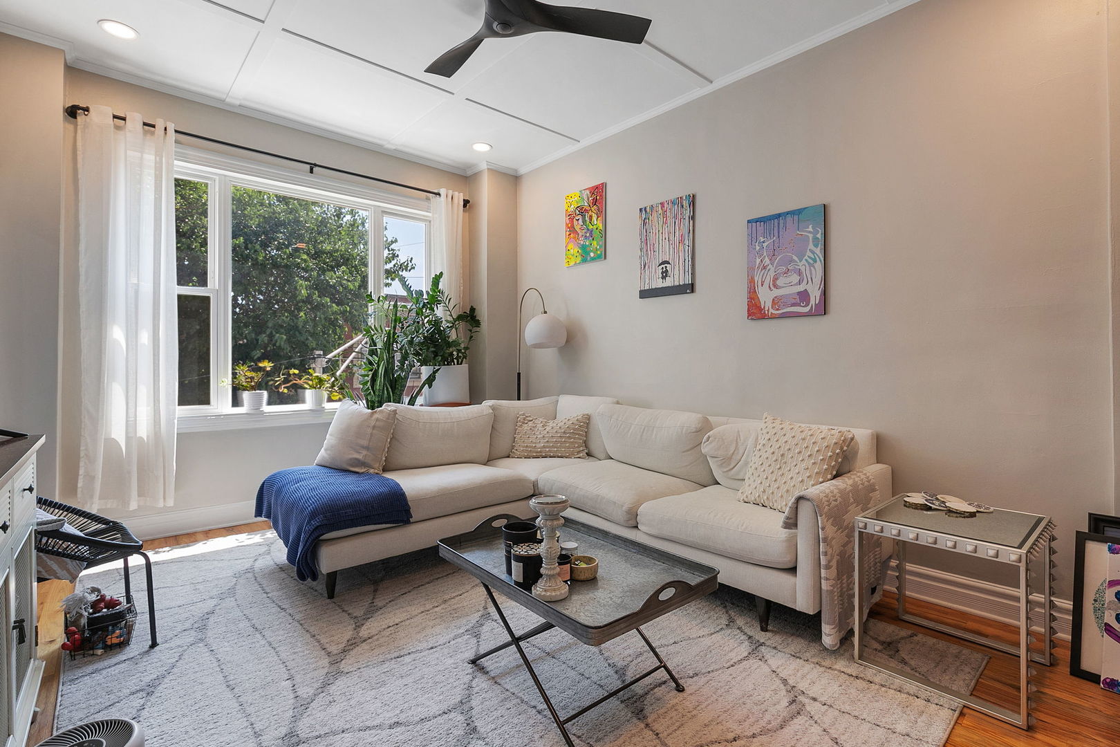 814 N Hermitage Avenue