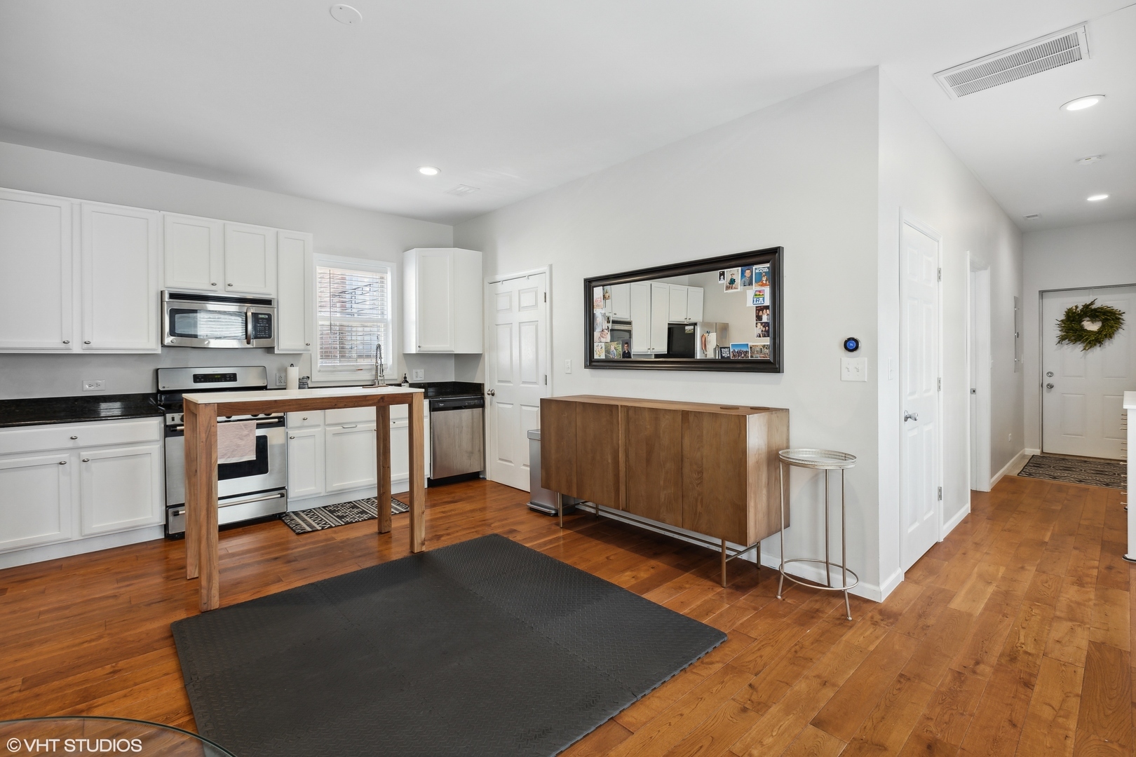 814 N Hermitage Avenue