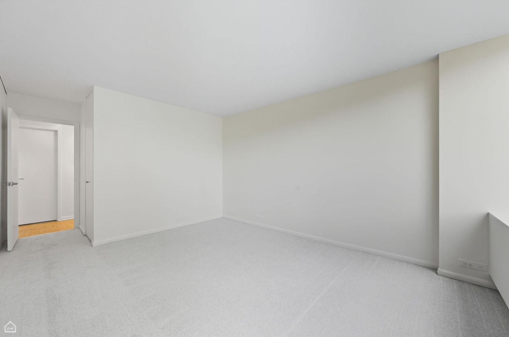 2800 N Lake Shore Drive Unit: 305