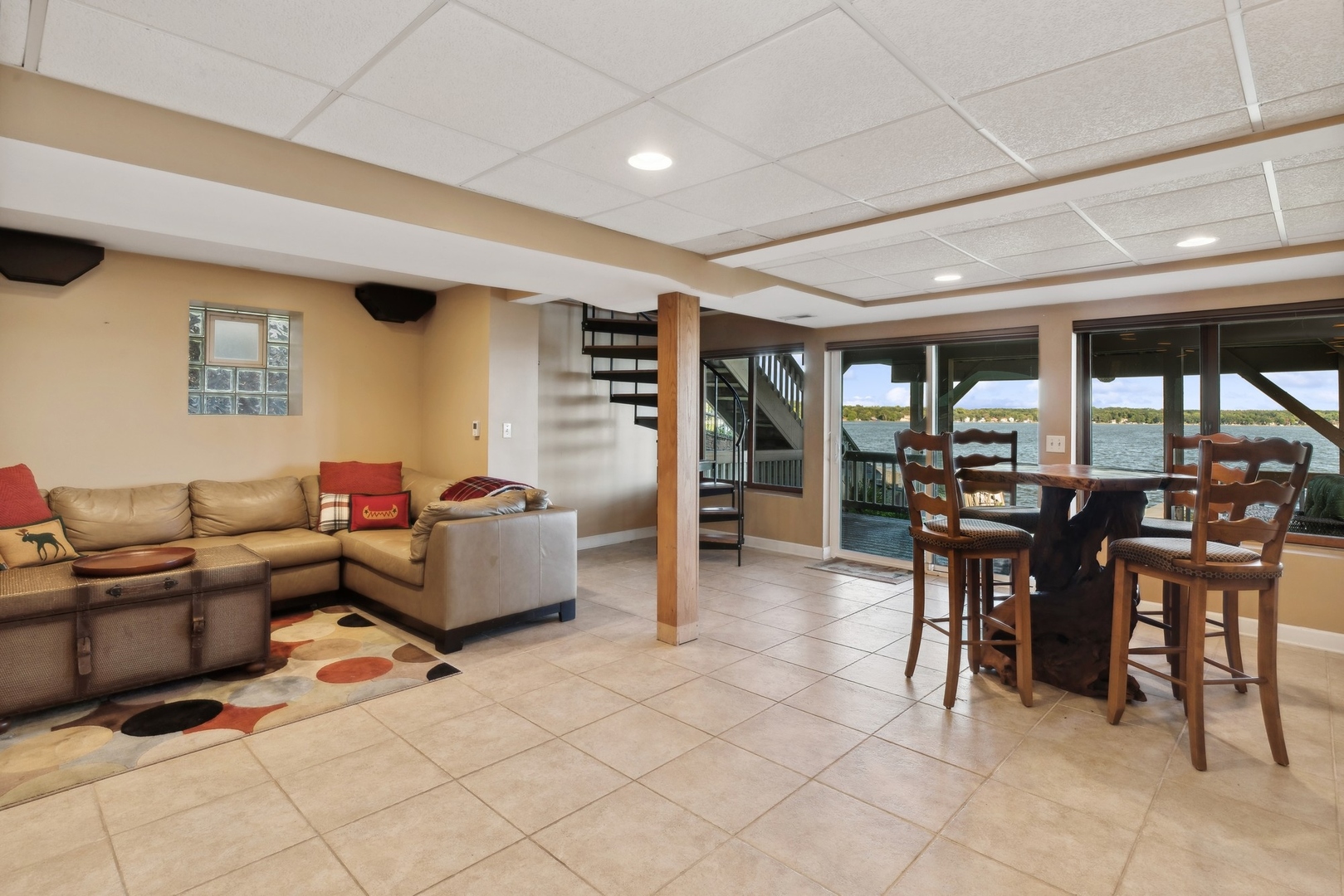 38635 N Drexel Boulevard