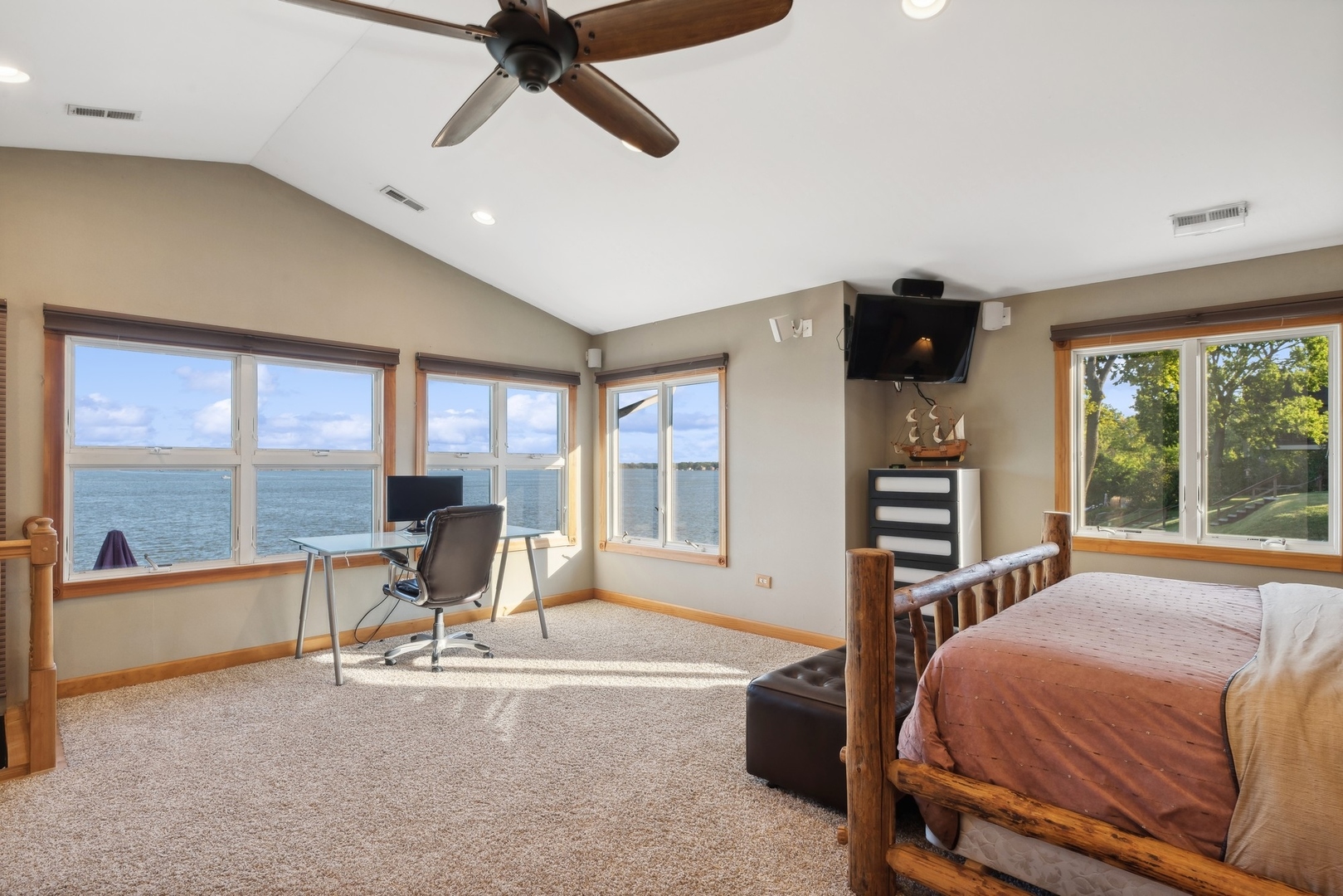 38635 N Drexel Boulevard