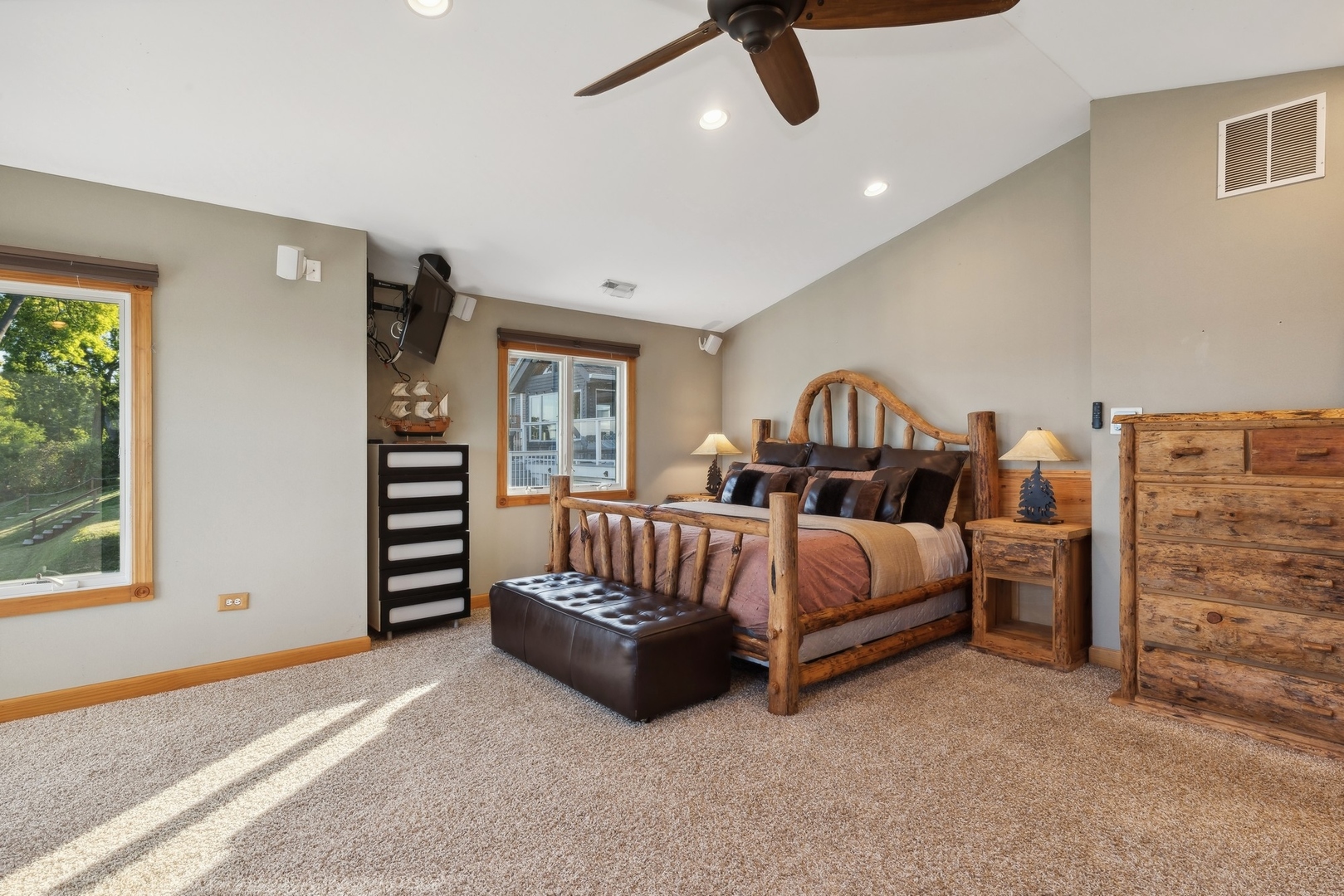 38635 N Drexel Boulevard