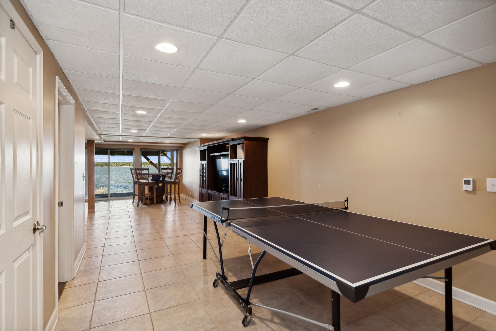 38635 N Drexel Boulevard