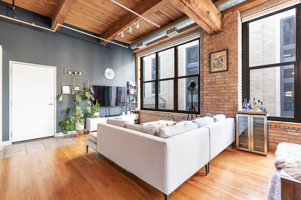 1330 W Monroe Street Unit: 310