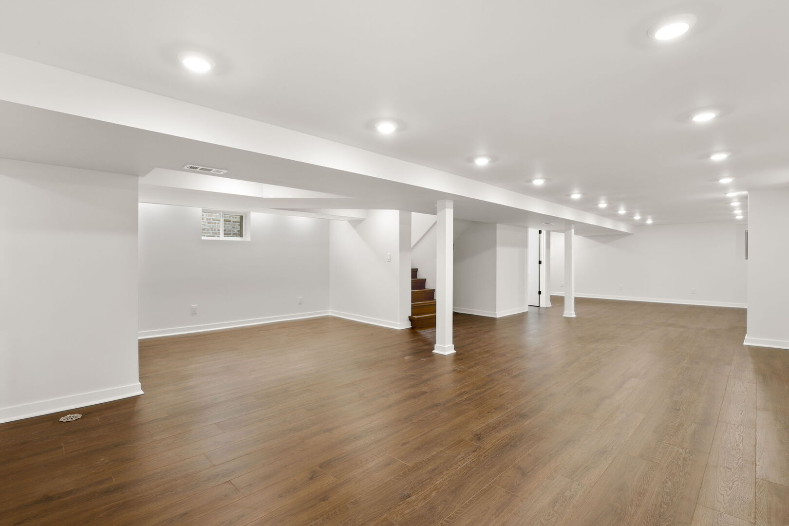 5828 N Melvina Avenue