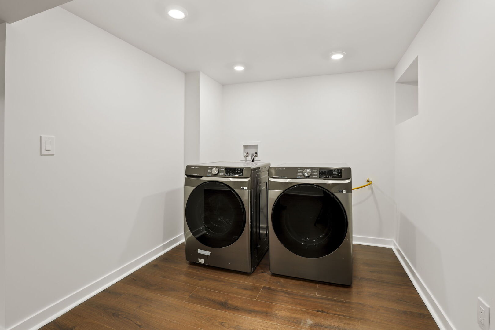 5828 N Melvina Avenue