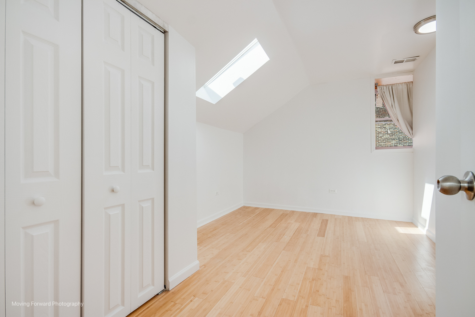 1900 S Throop Street