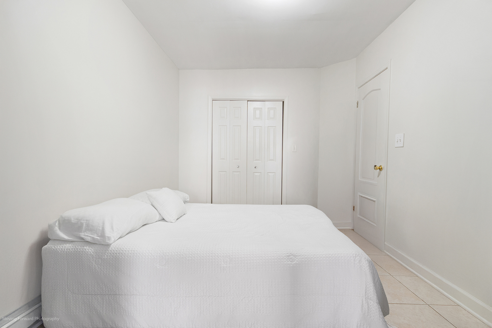 1900 S Throop Street