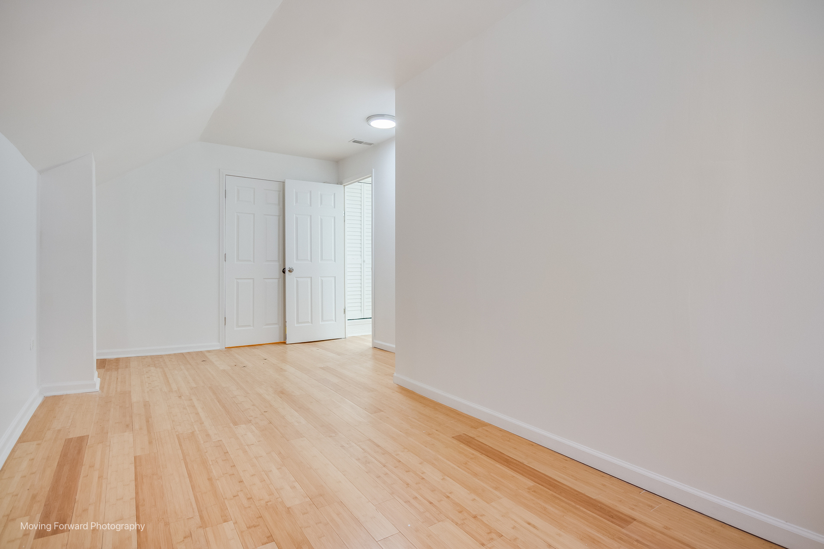 1900 S Throop Street