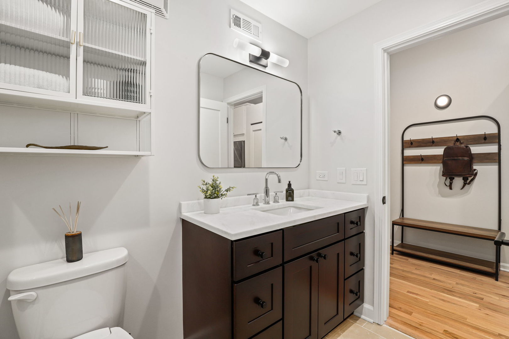 215 N Aberdeen Street Unit: 202B