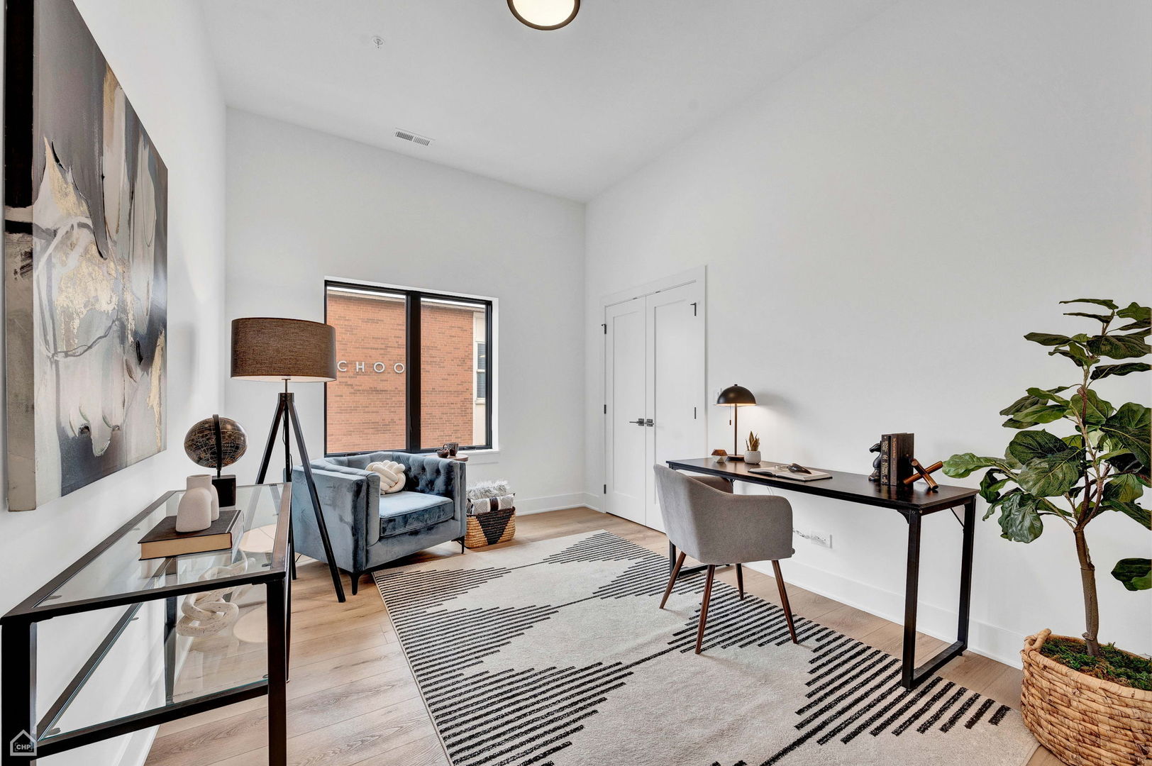 1612 W Hastings Street Unit: 301