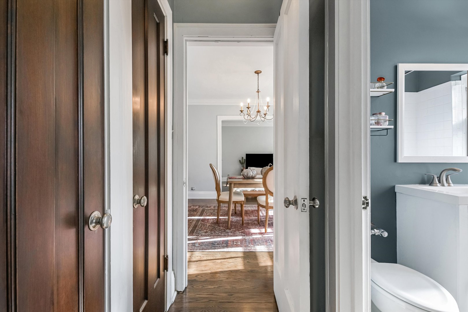 832 MICHIGAN Avenue Unit: 3G