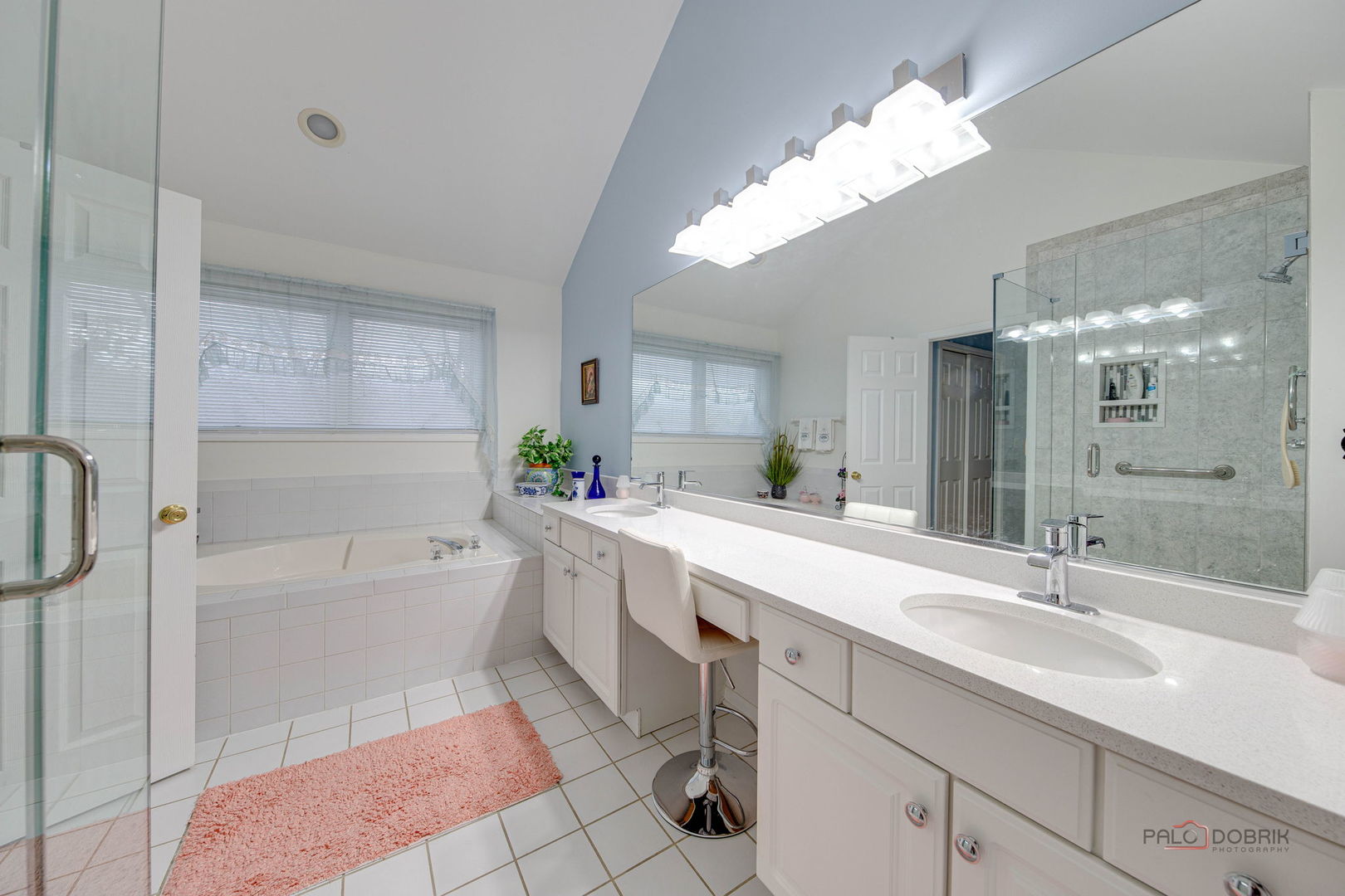 1144 S Hiddenbrook Trail