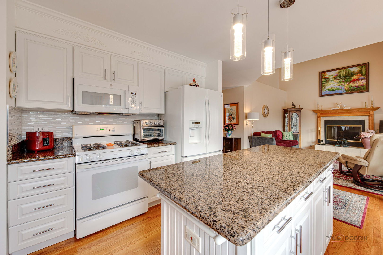 1144 S Hiddenbrook Trail