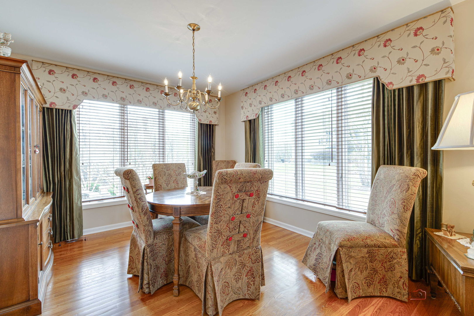 1144 S Hiddenbrook Trail