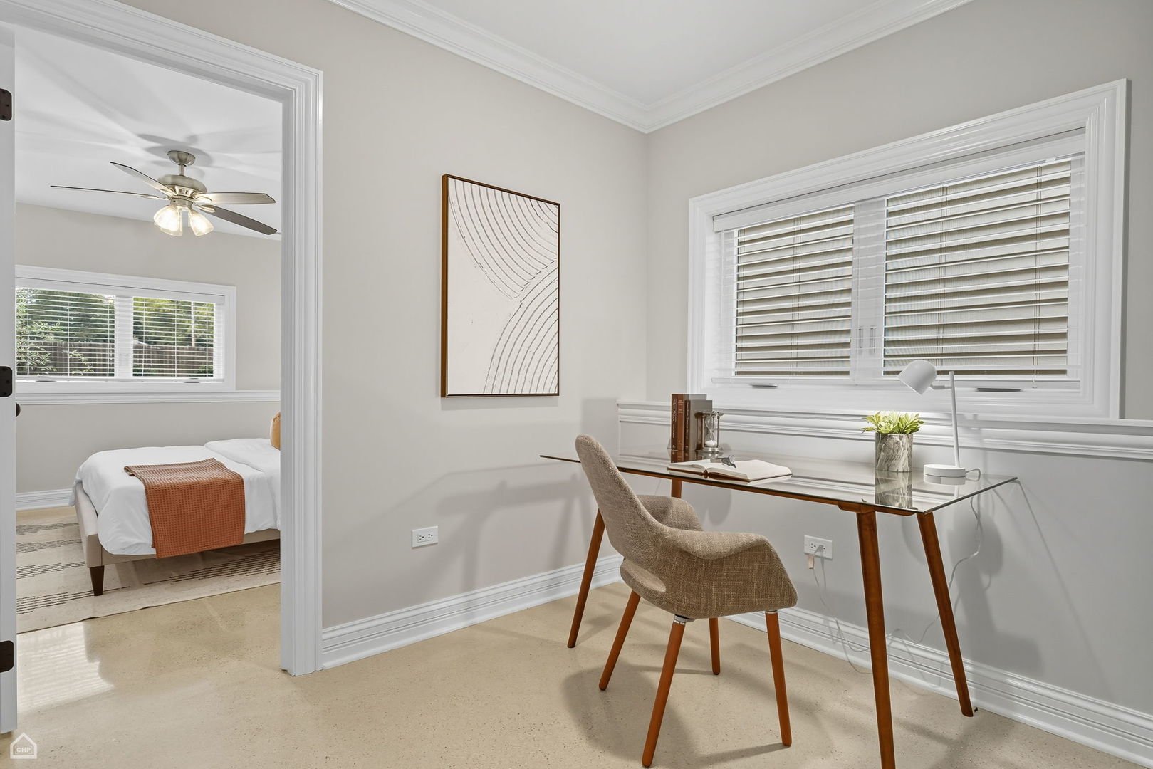 547 N Springfield Avenue