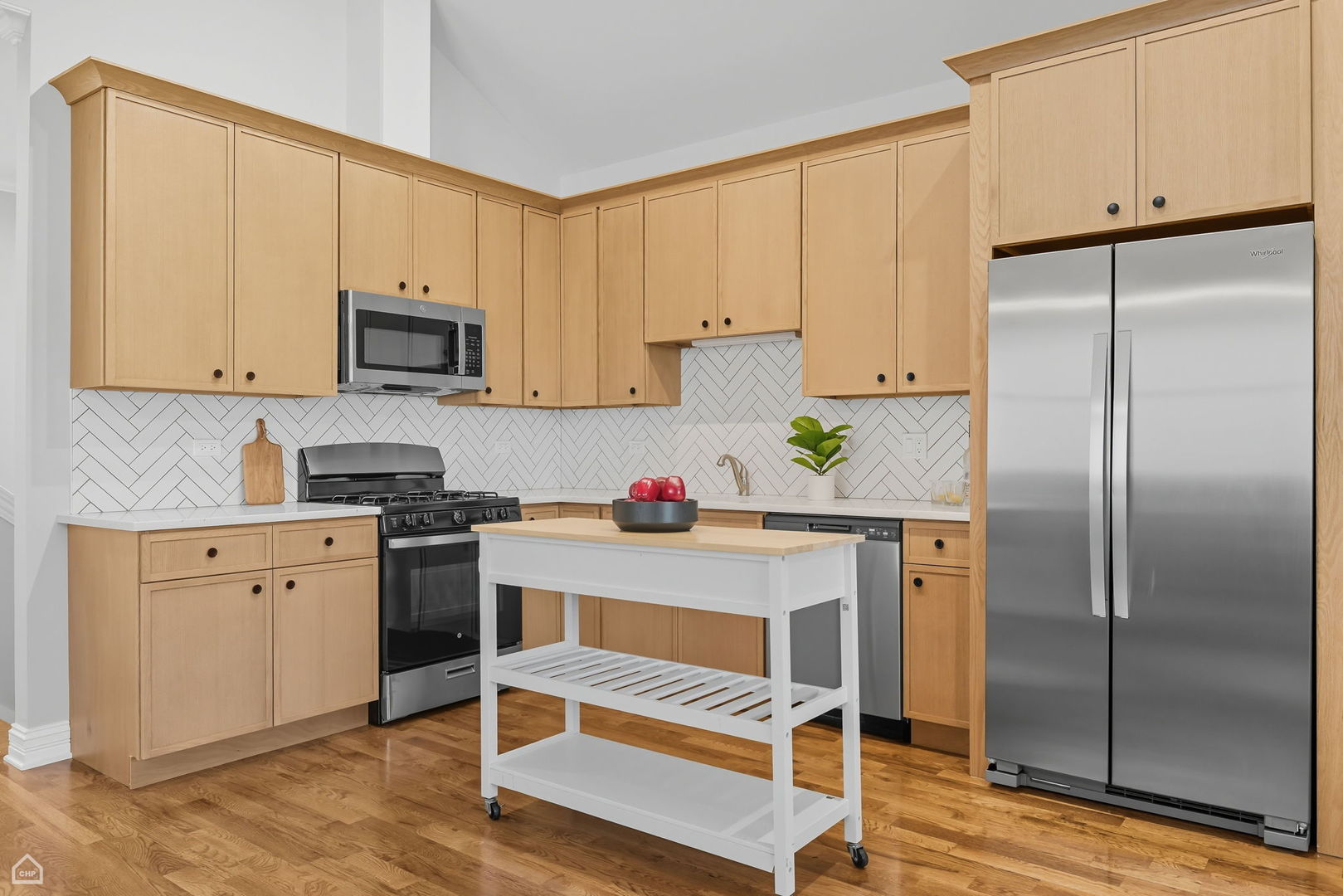 547 N Springfield Avenue