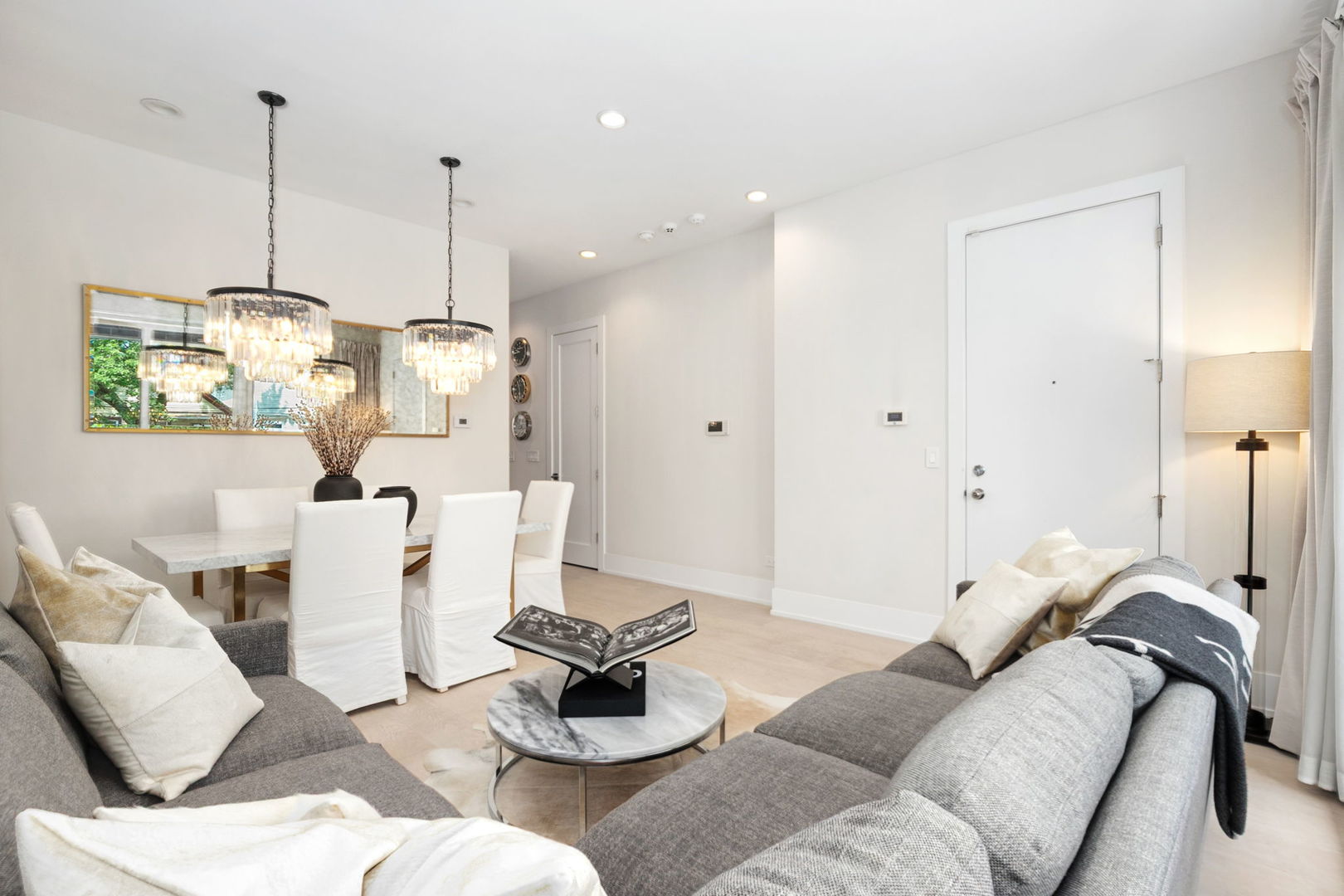 1848 N California Avenue Unit: 1