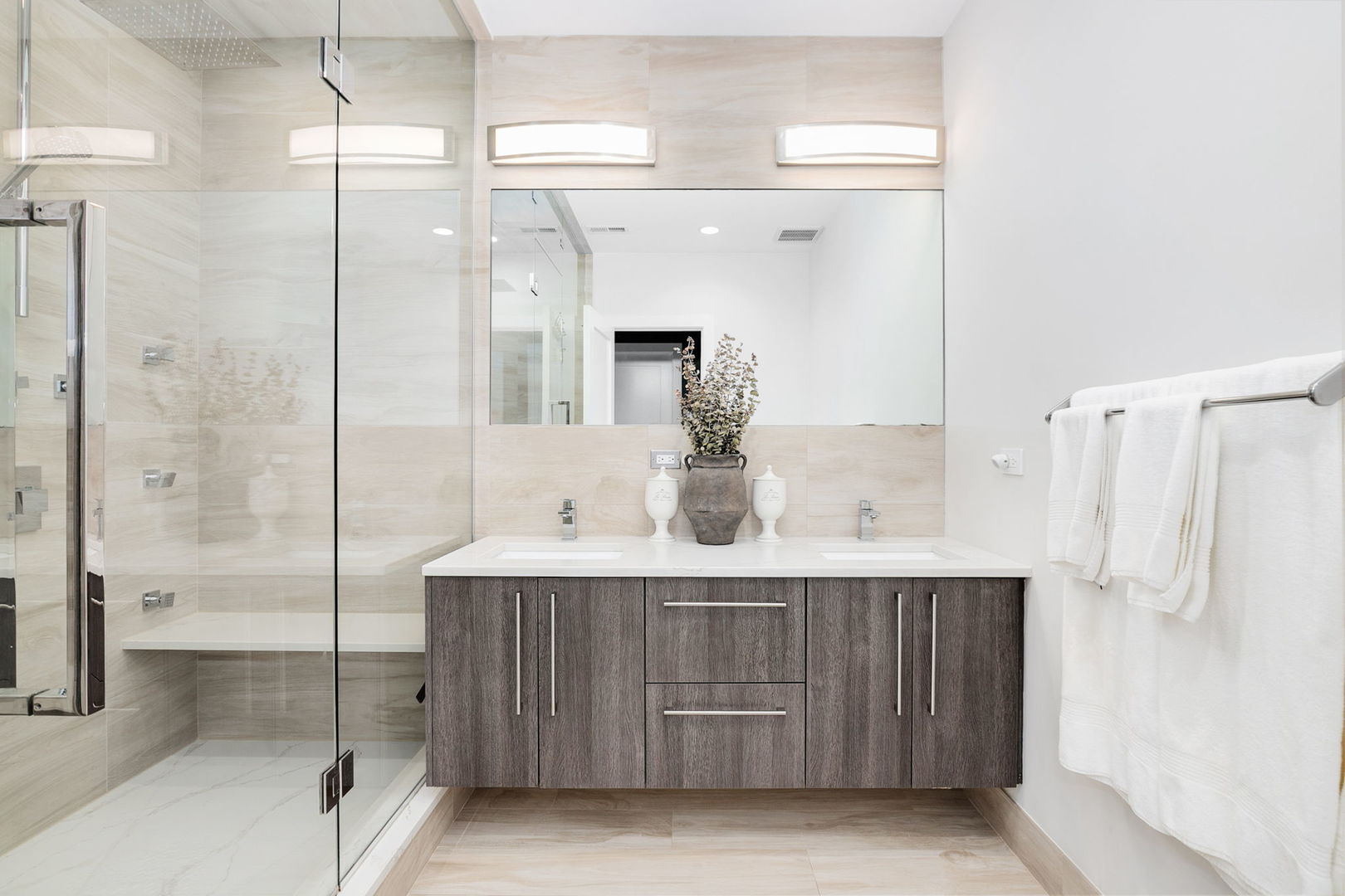 1848 N California Avenue Unit: 1