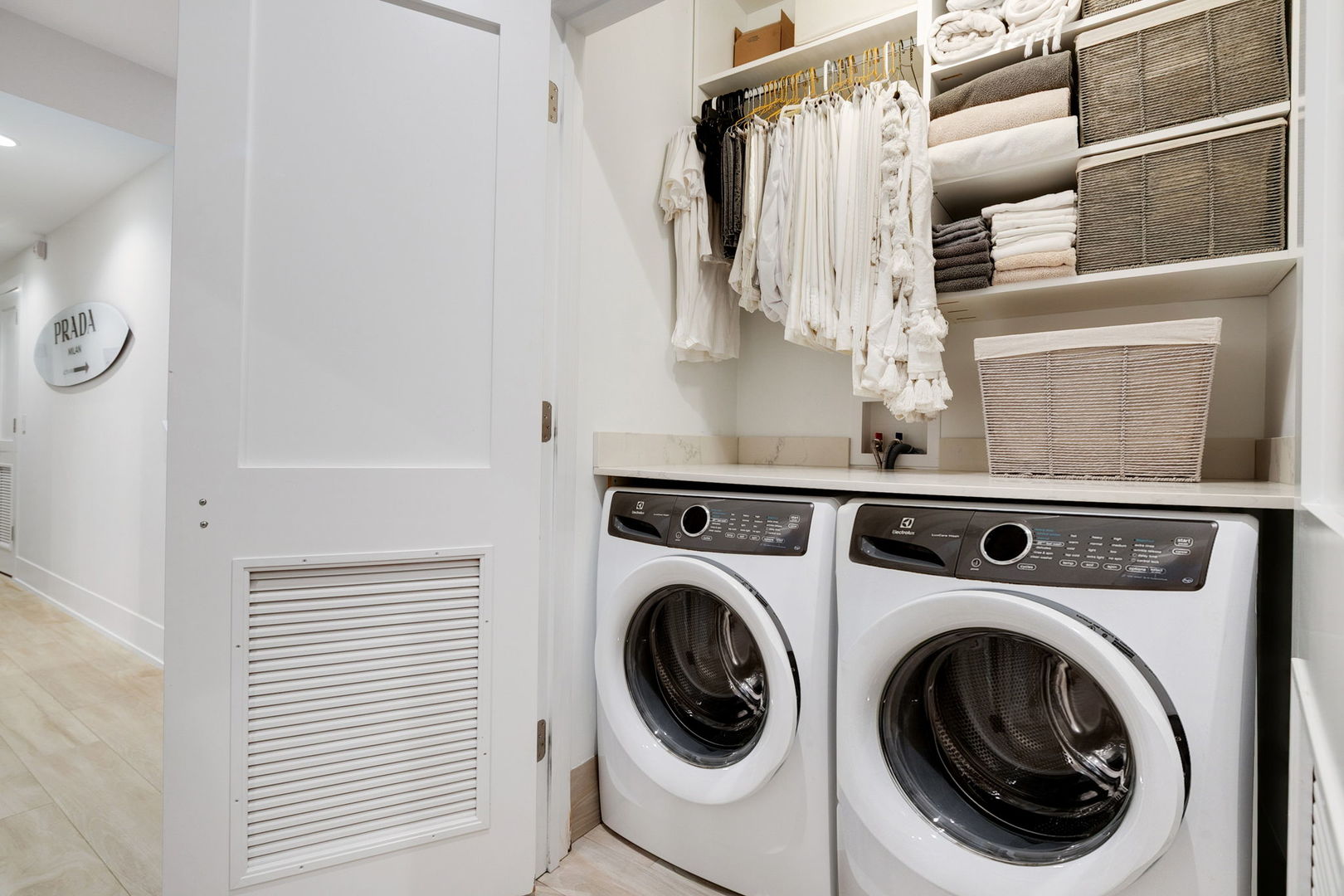 1848 N California Avenue Unit: 1