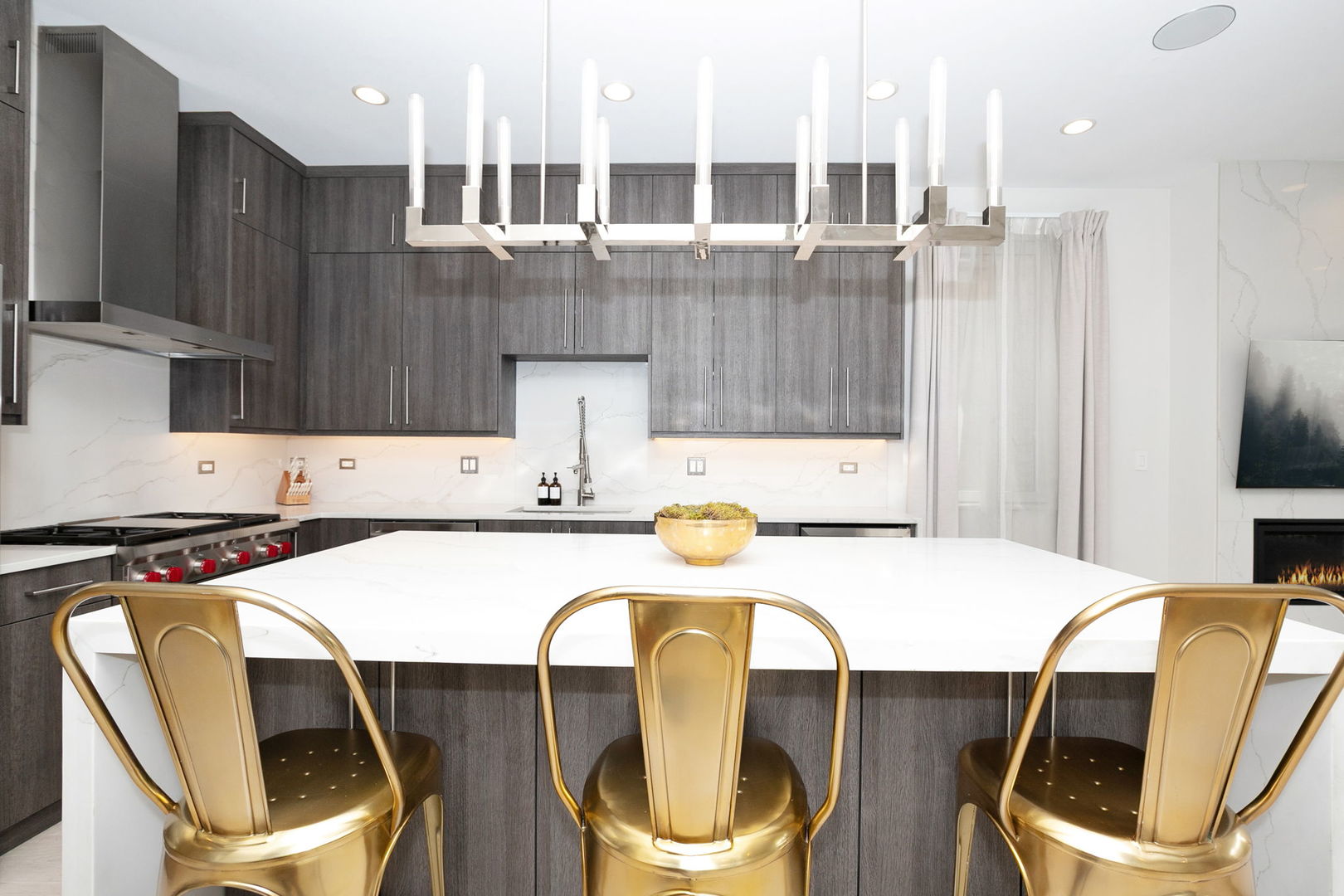 1848 N California Avenue Unit: 1