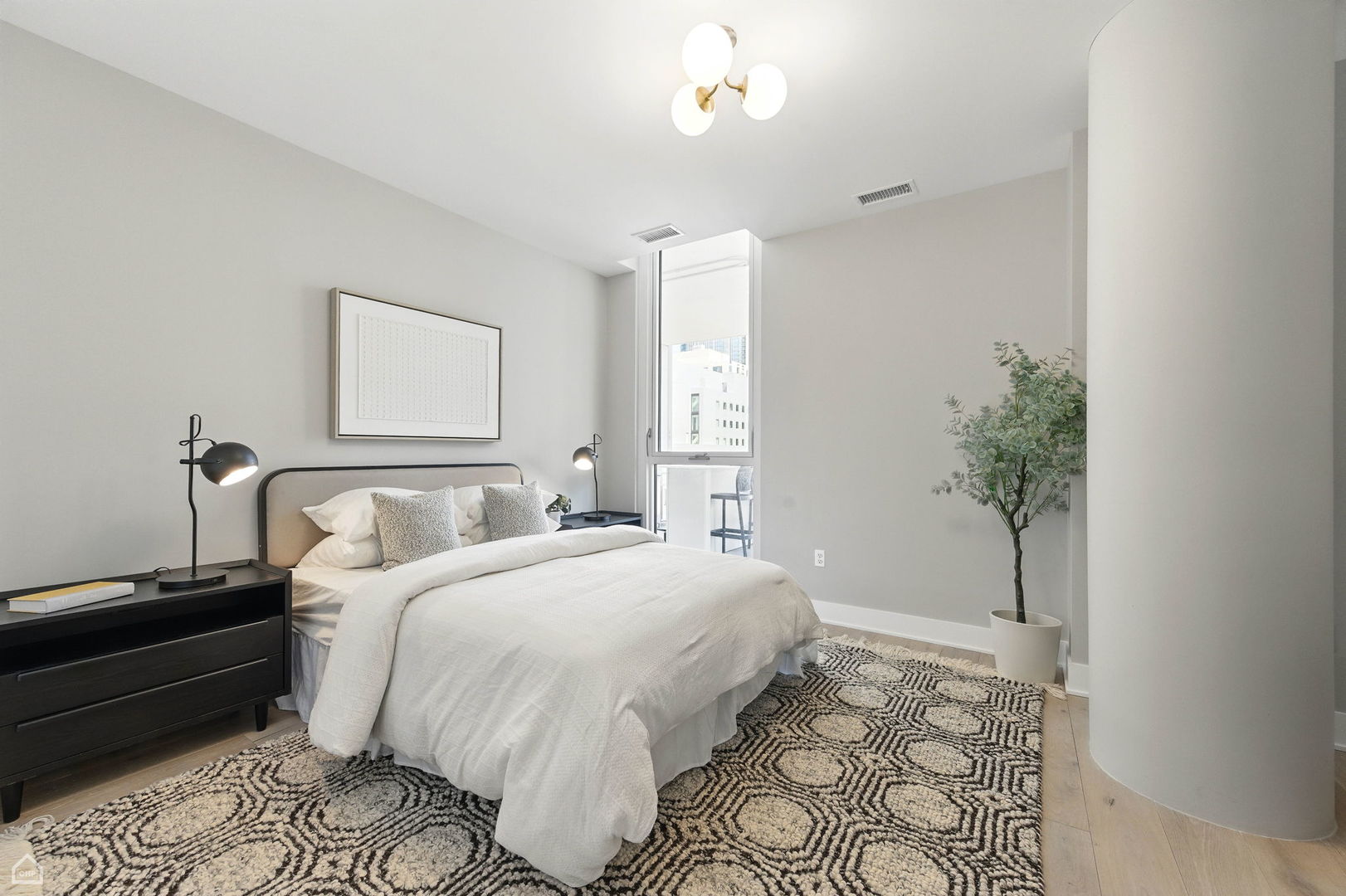 146 W Erie Street Unit: 1401