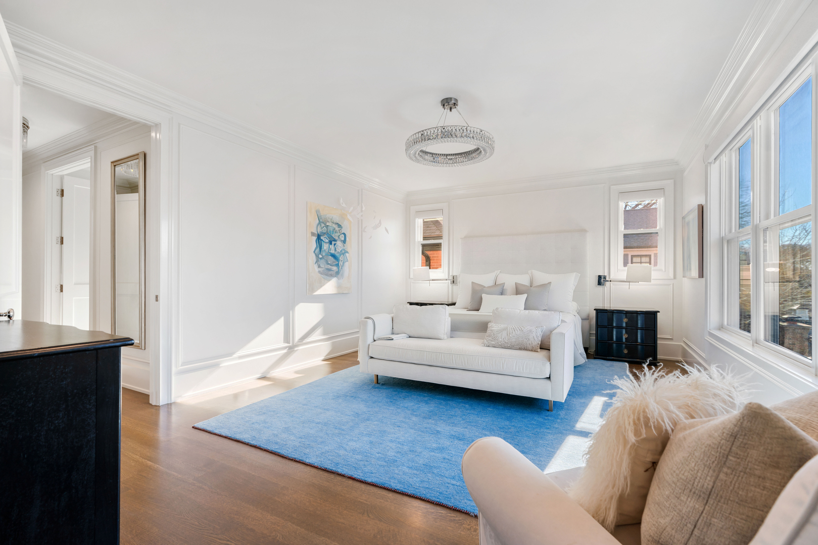 3336 N Oakley Avenue