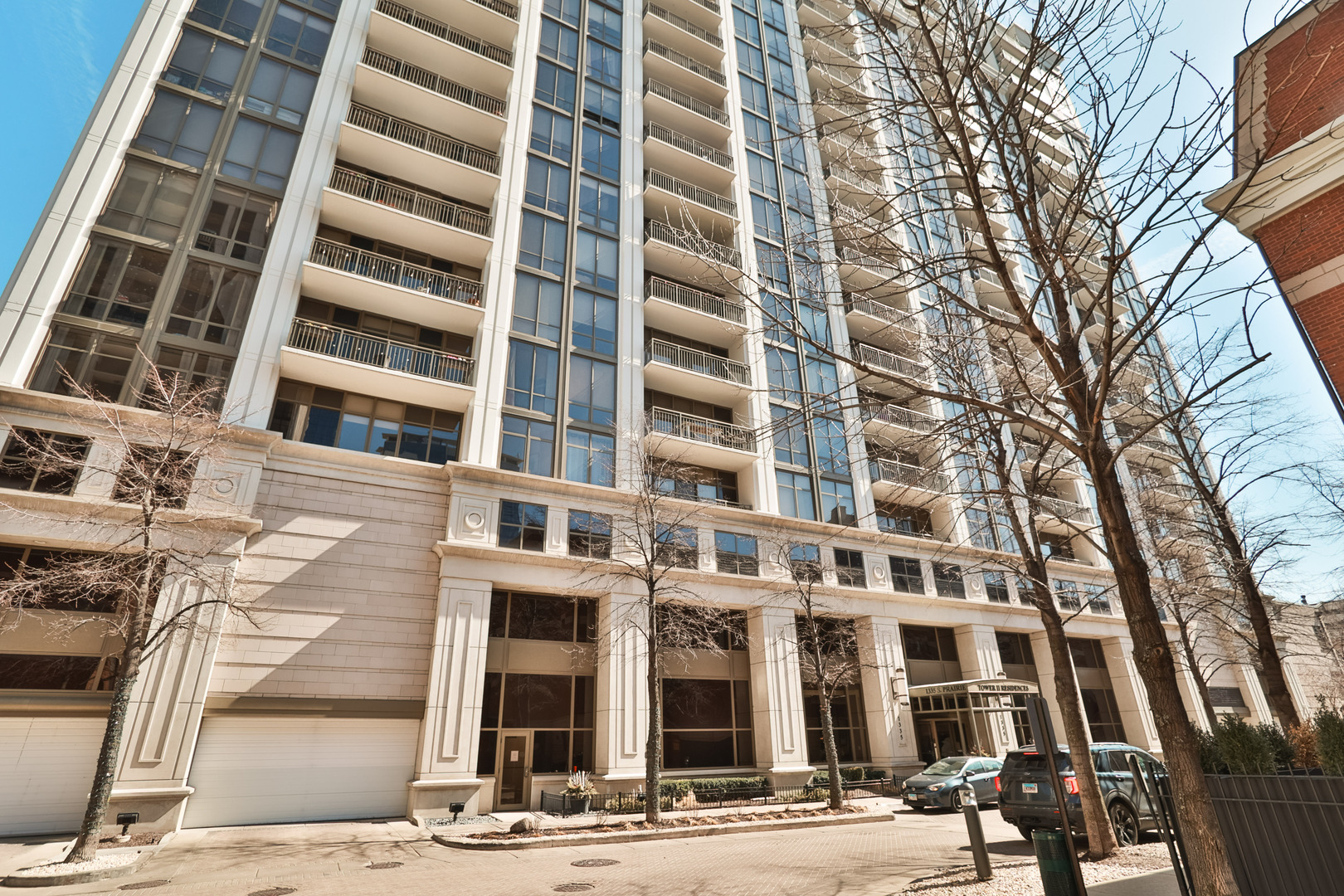 1335 S Prairie Avenue Unit: 1609