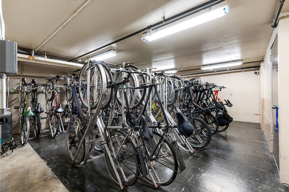 1455 N Sandburg Terrace Unit: 2907B