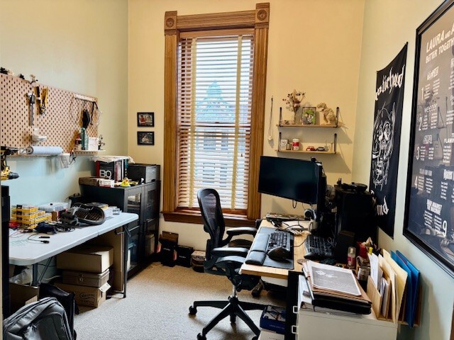 623 W BELDEN Avenue Unit: 2