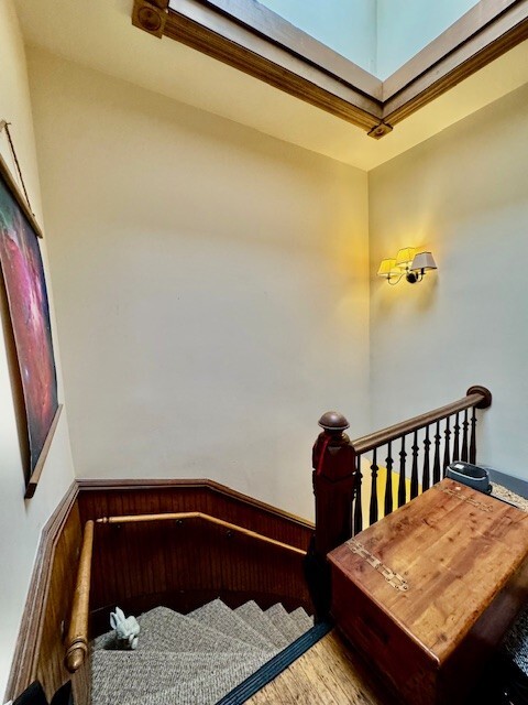 623 W BELDEN Avenue Unit: 2