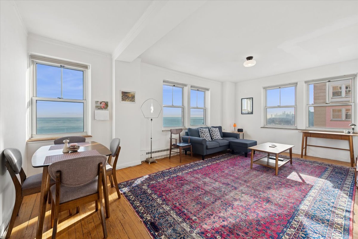 5555 N Sheridan Road Unit: 1716