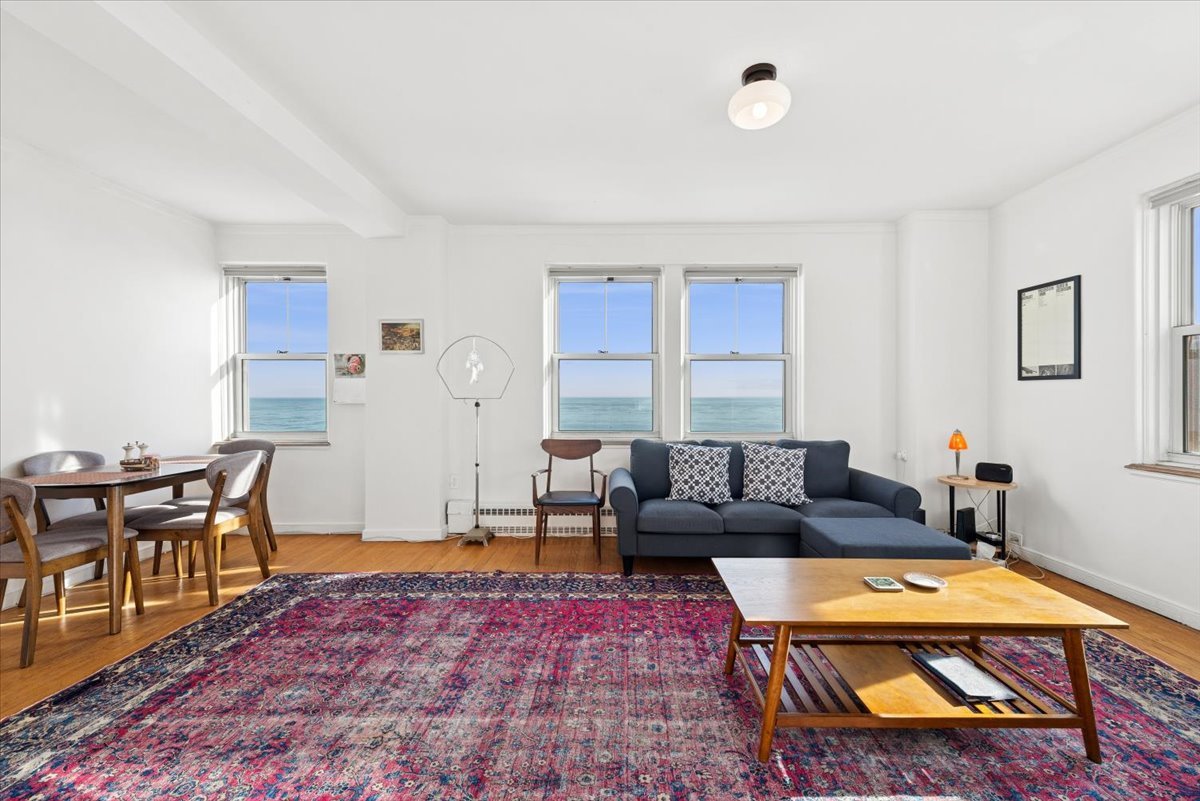 5555 N Sheridan Road Unit: 1716