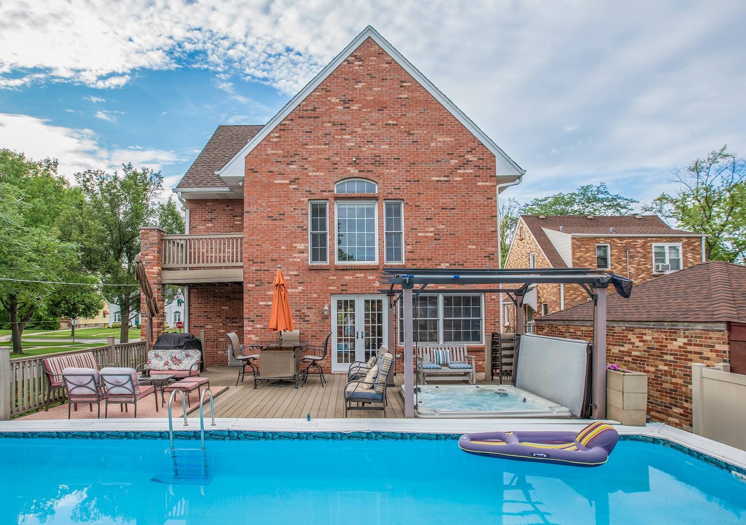 1005 Woodlawn Avenue