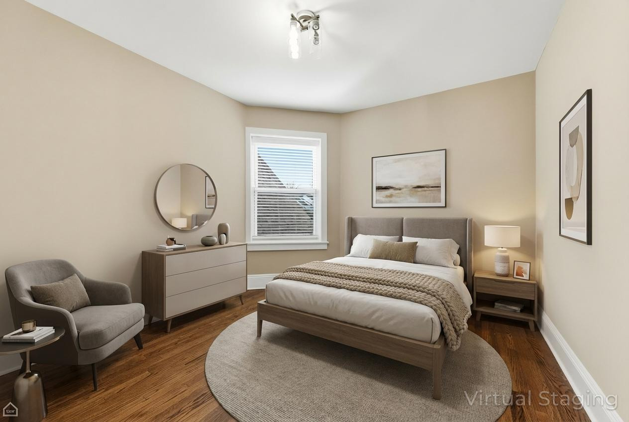 2303 W WINONA Street Unit: 2E