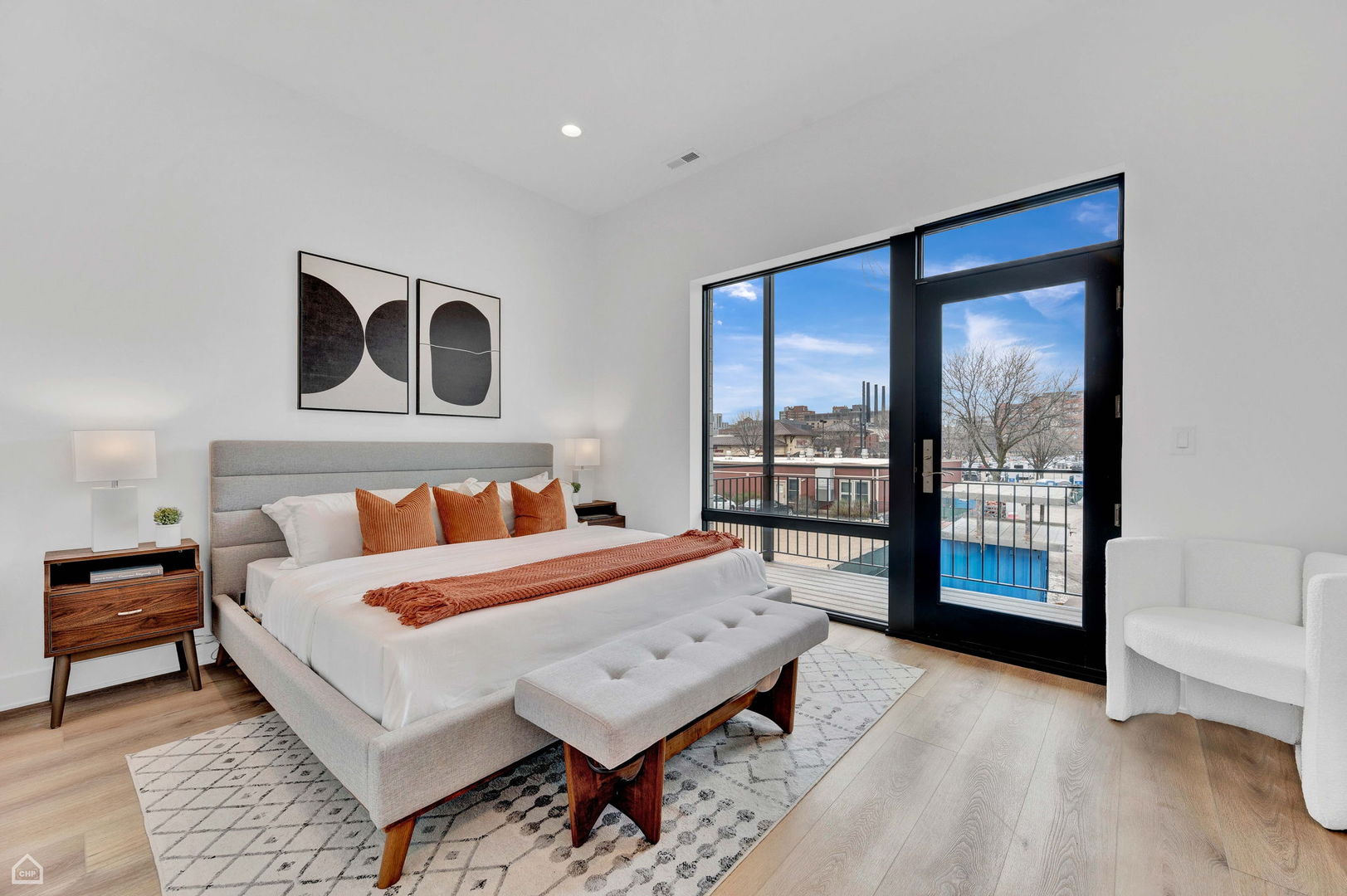 1612 W Hastings Street Unit: 201