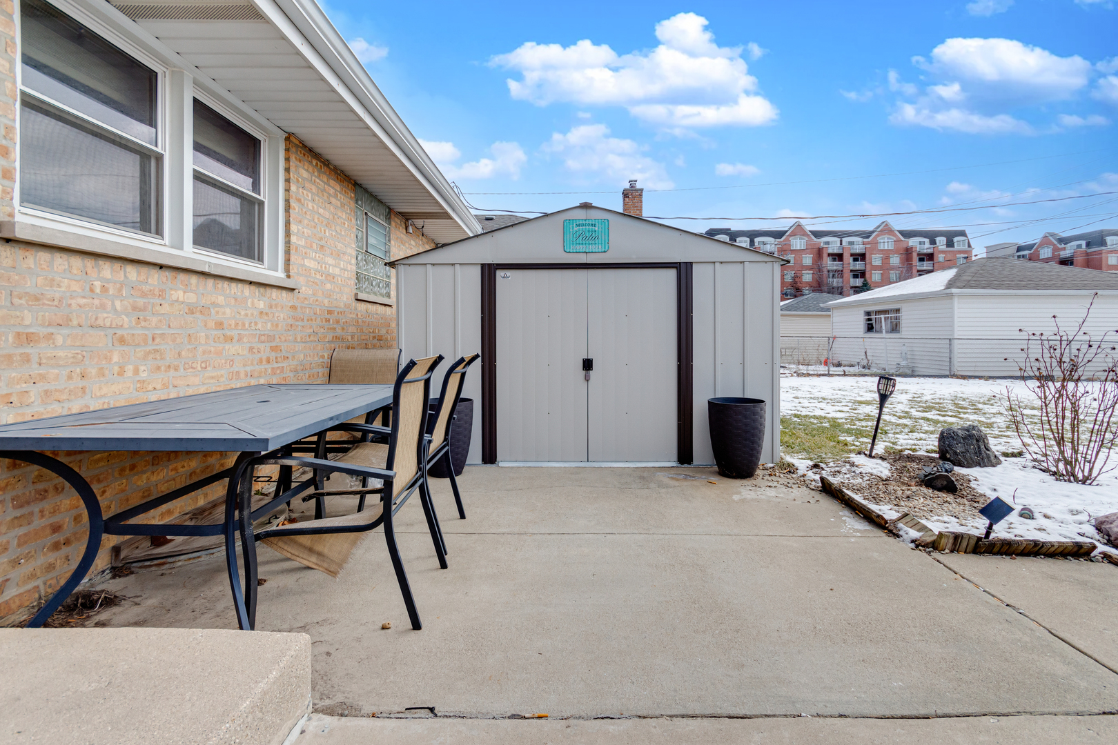 7513 W Ainslie Street