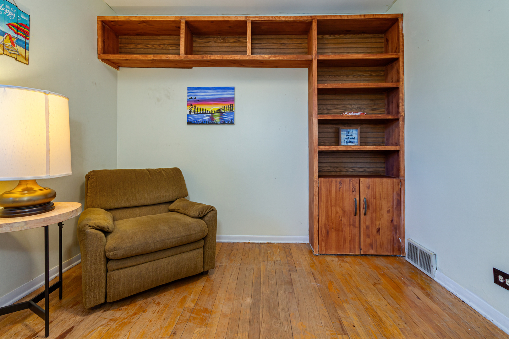 7513 W Ainslie Street