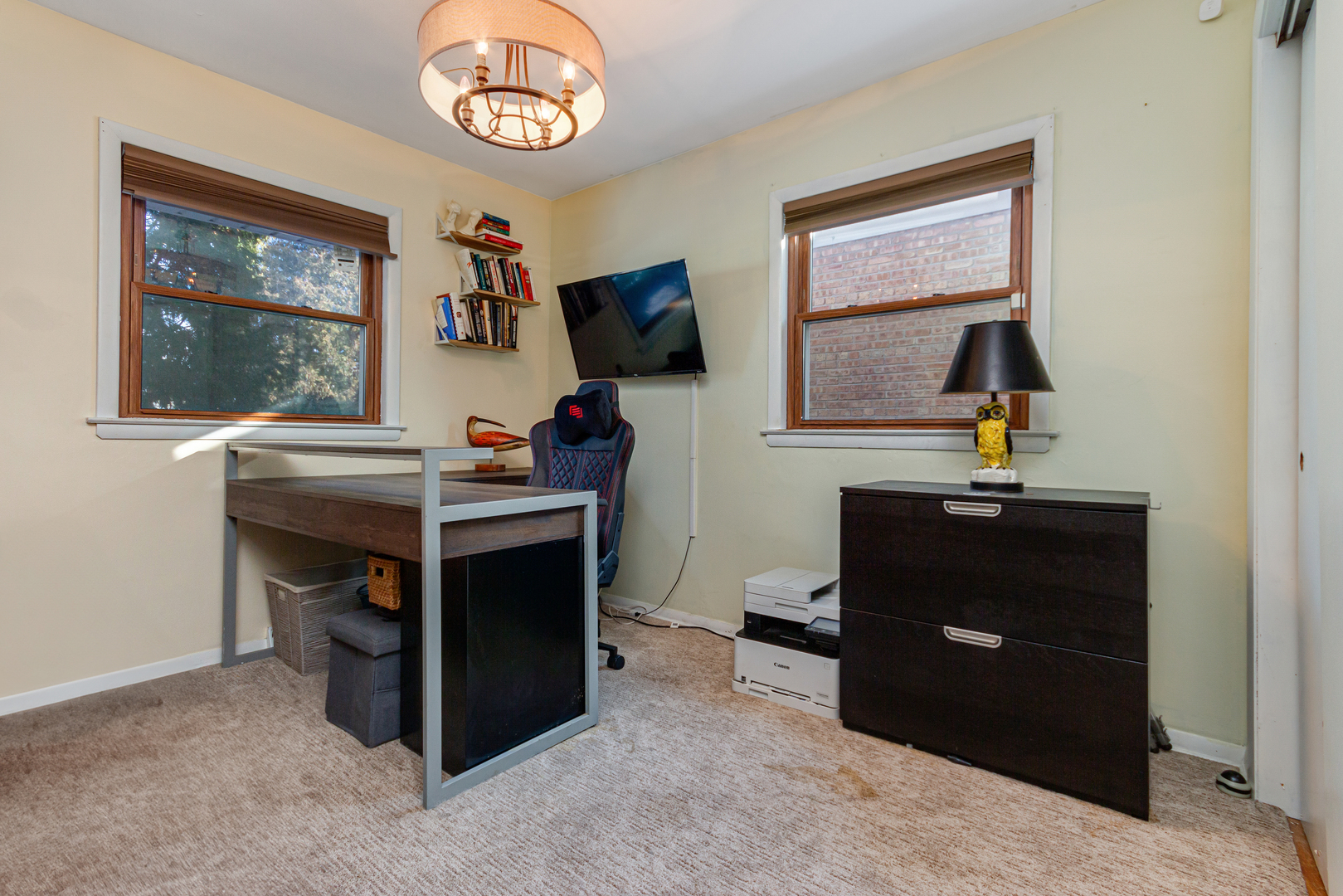 7513 W Ainslie Street