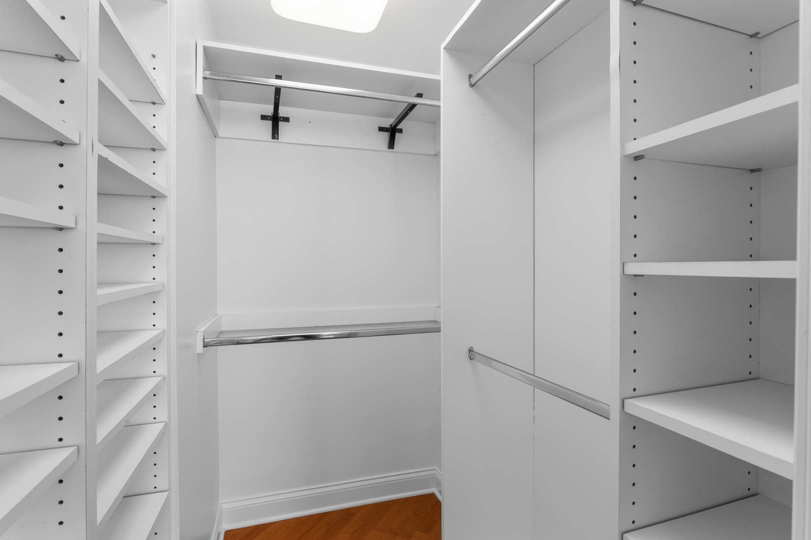 3440 N Lake Shore Drive Unit: 5A