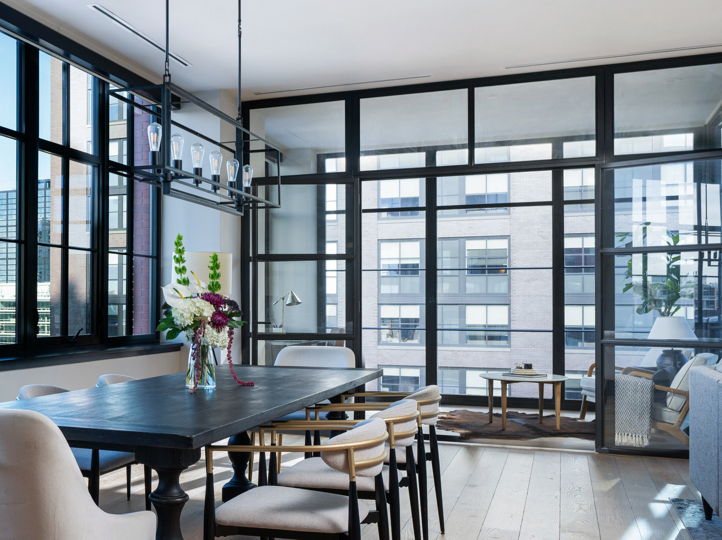 1109 W WASHINGTON Boulevard Unit: 7A