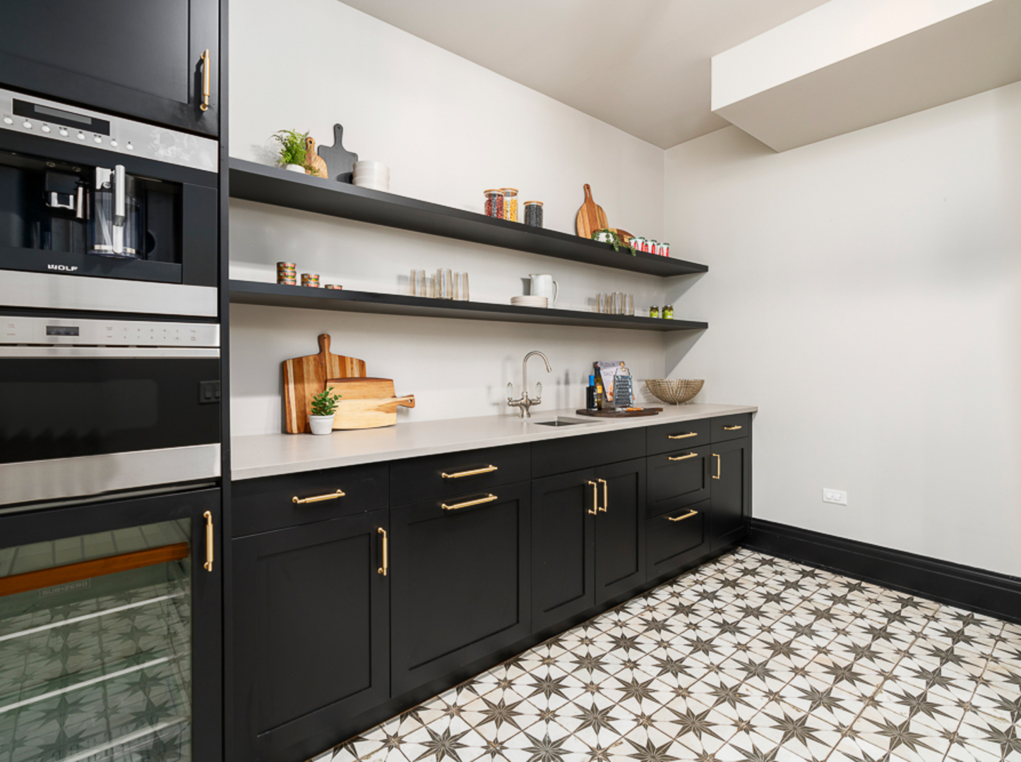 1109 W WASHINGTON Boulevard Unit: 7A