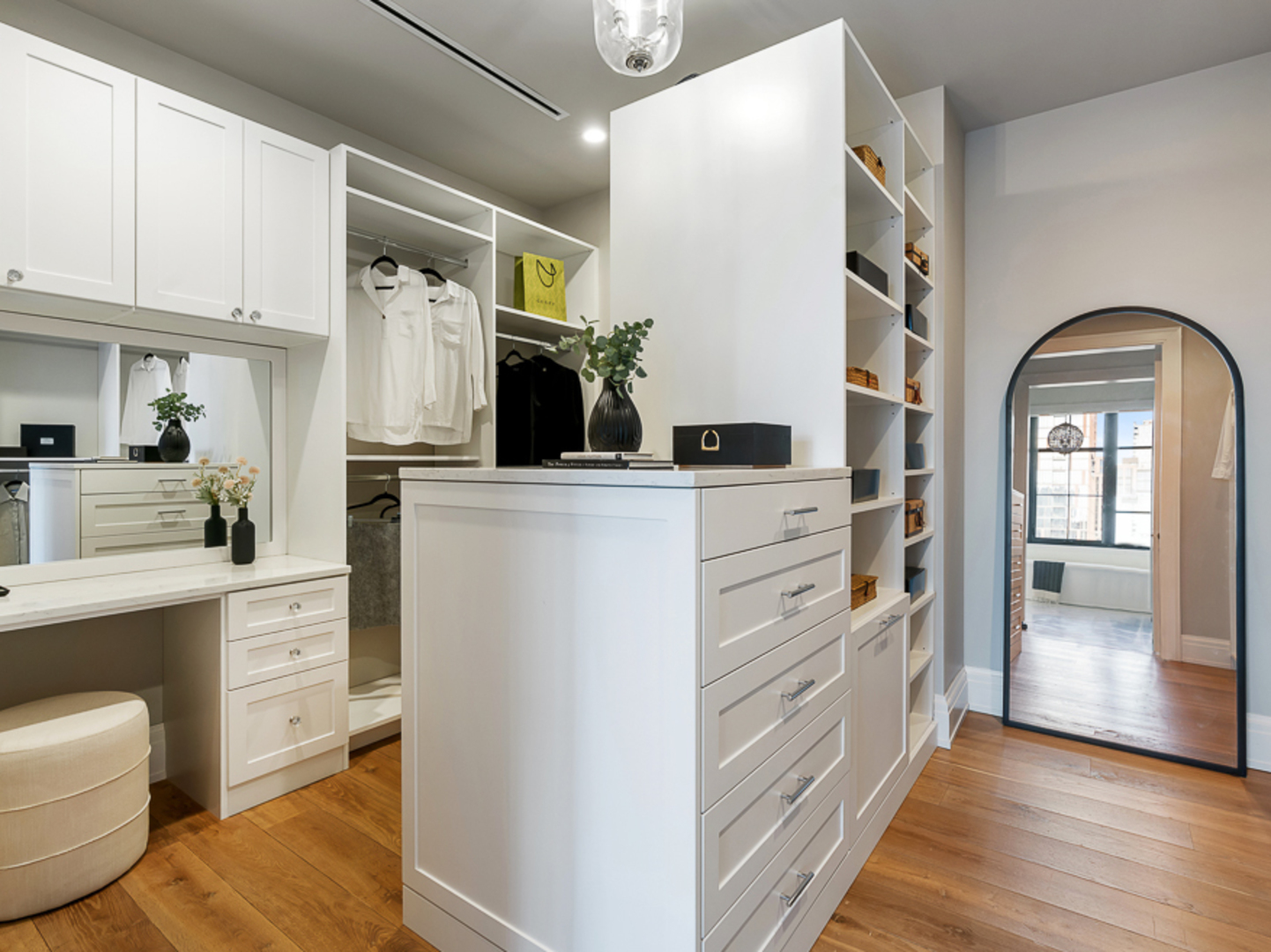 1109 W WASHINGTON Boulevard Unit: 7A