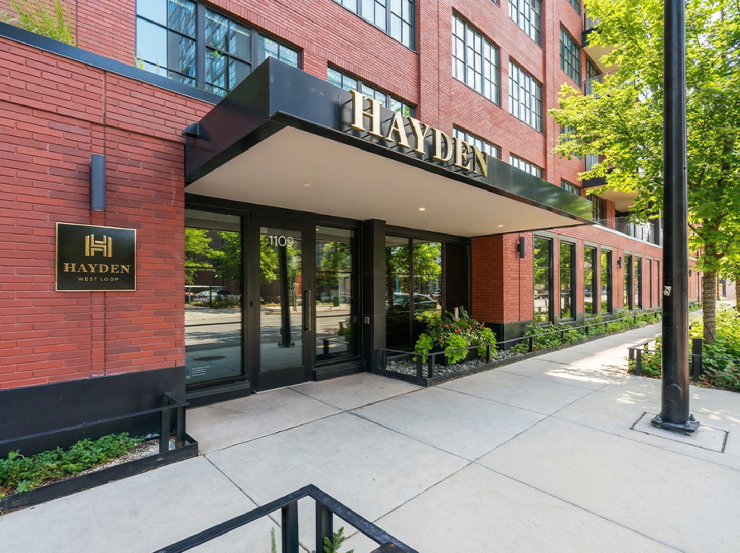 1109 W WASHINGTON Boulevard Unit: 7A