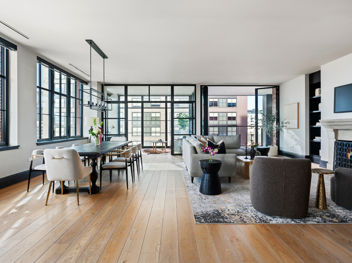 1109 W WASHINGTON Boulevard Unit: 7A