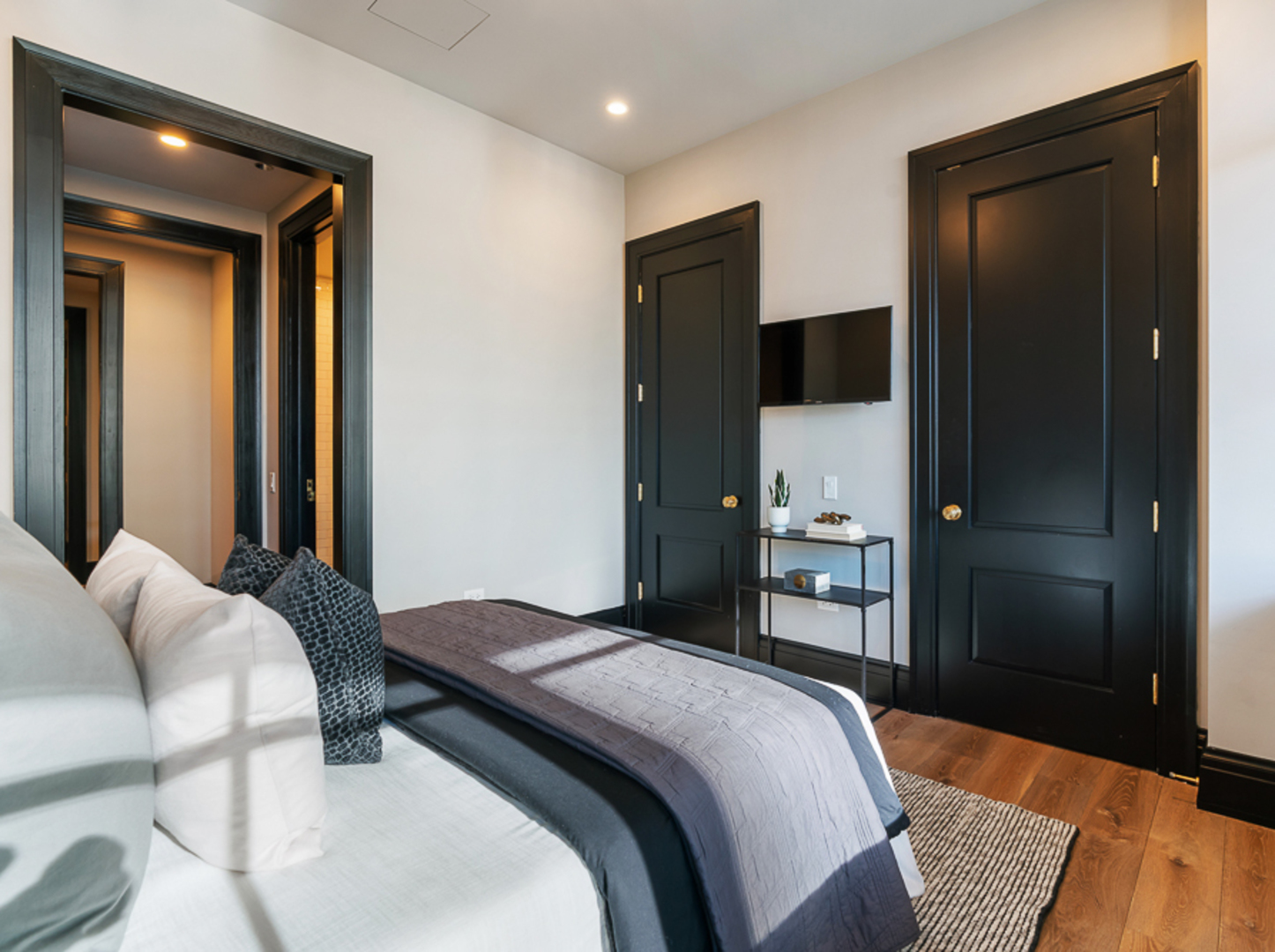 1109 W WASHINGTON Boulevard Unit: 7A